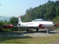 Lockheed T-33 - Image 2