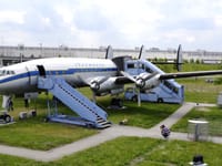 Lockheed Constellation - Image 12