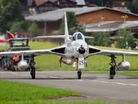 Hawker Hunter - Image 16