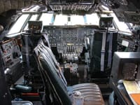 Bristol Britannia - Image 11