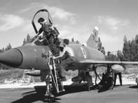 Dassault Mirage III - Image 11