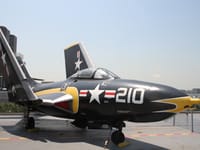 Grumman F-9 Cougar - Image 9