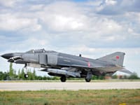 McDonnell Douglas F-4 Phantom II - Image 32