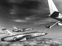 Republic F-105 Thunderchief - Image 5