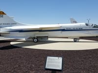 Vought F-8 Crusader - Image 12