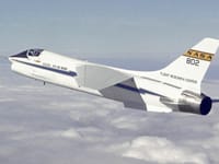 Vought F-8 Crusader - Image 3