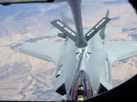 Boeing KC-135 Stratotanker - Image 17