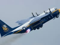 Lockheed C-130 Hercules - Image 9