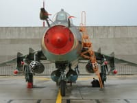 Sukhoi Su-17 - Image 10