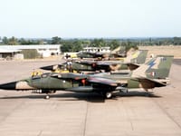 General Dynamics F-111C - Image 7