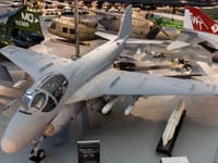 Grumman A-6 Intruder - Image 2