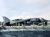 Harrier jump jet - Image 3