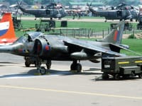 Hawker Siddeley Harrier - Image 9