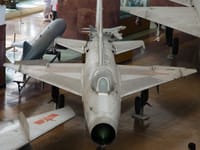 Chengdu J-7 - Image 7