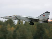 Mikoyan-Gurevich MiG-25 - Image 15