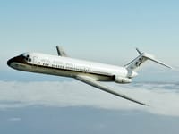 McDonnell Douglas C-9 - Image 4