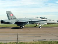 McDonnell Douglas F/A-18 Hornet - Image 26