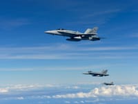 McDonnell Douglas F/A-18 Hornet - Image 35