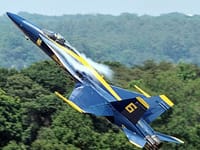 McDonnell Douglas F/A-18 Hornet - Image 7