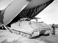 McDonnell Douglas YC-15 - Image 4