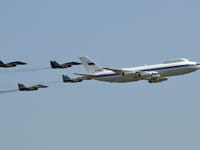 Ilyushin Il-80 - Image 3