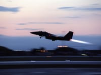 McDonnell Douglas F-15E Strike Eagle - Image 3