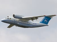 Antonov An-74 - Image 3