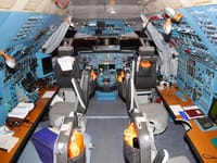 Antonov An-124 Ruslan - Image 8