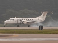 Beechcraft C-12 Huron - Image 3