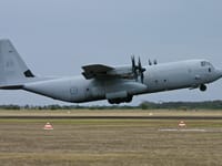 Lockheed Martin C-130J Super Hercules - Image 13
