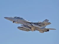 Boeing EA-18G Growler - Image 2