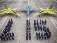 Hongdu JL-10 - Image 4